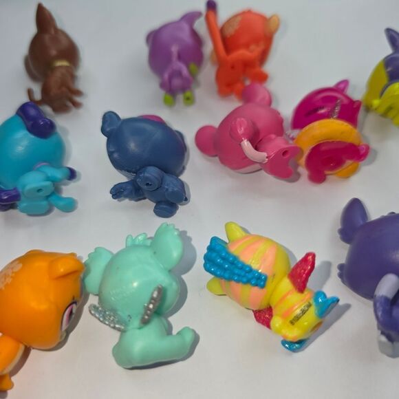 LPS Littlest Pet Shop Mini Animal Figurine Toy Bundle - Picture 15 of 17